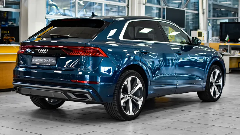 Audi Q8 50 TDI quattro S line MHEV Tiptronic Image 6