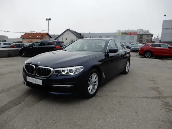 BMW serija 5 518d AUTOMATIK *NAVI,LED,KAMERA 360* Image 1