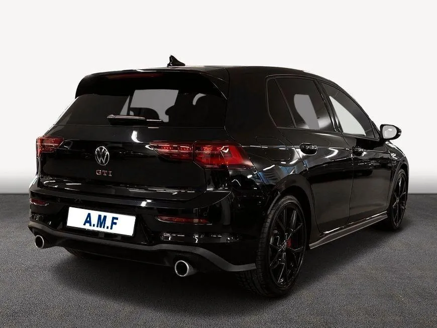 VOLKSWAGEN Golf 2.0 TSI GTI Image 4